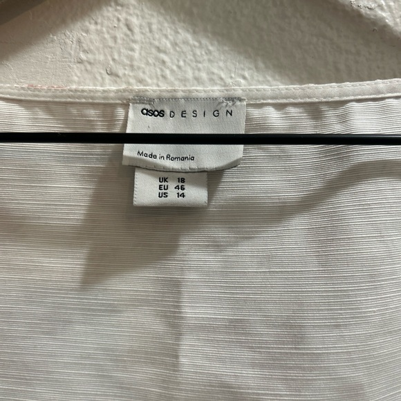 ASOS square neck puff sleeve crop top contrast tie waist detail in floral print - Picture 6 of 10